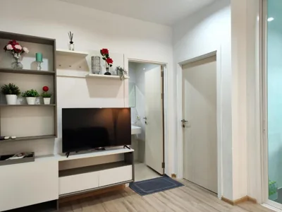 5 Floor - The Base Downtown Condominium next to Central Shopping Mall – Photos 9